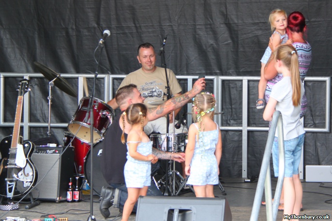 A proposal at the 2014 Thornbury Carnival